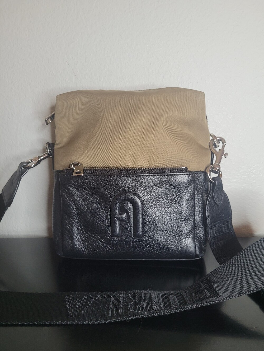 Furla  Man Urban crossbody bag - Picture 2 of 12